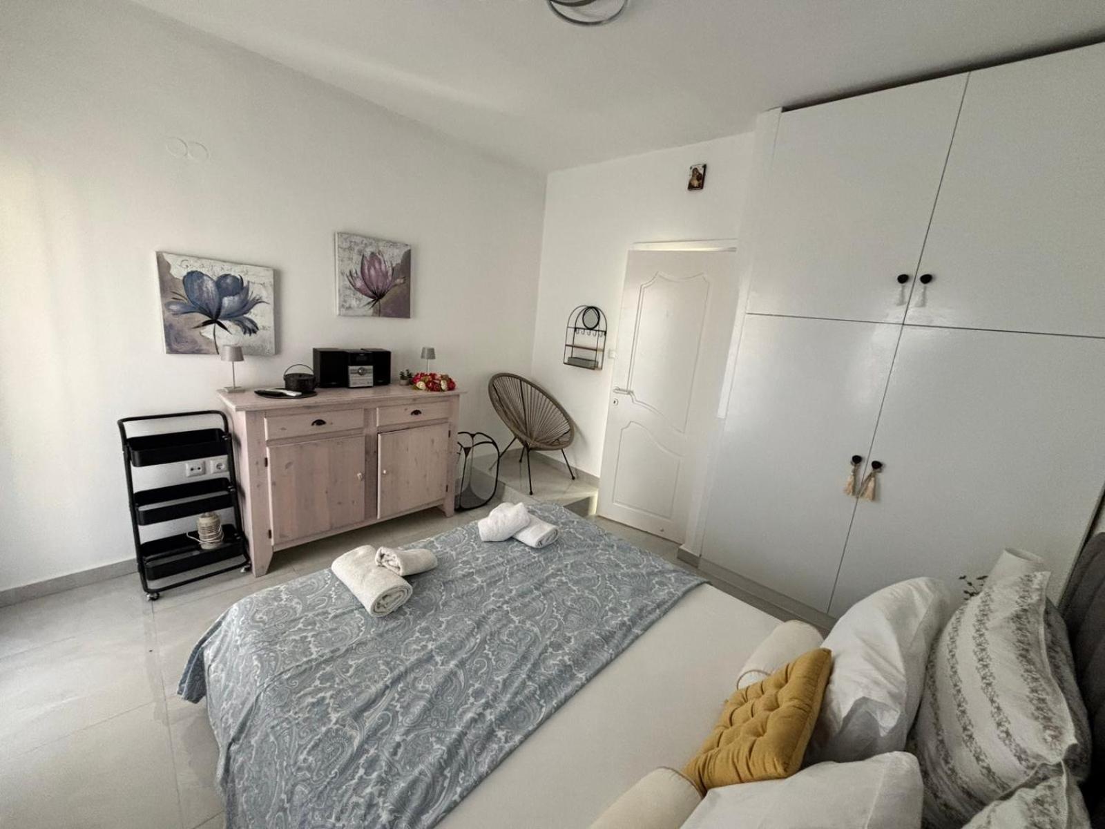 Litsa Villa Nea Iraklitsa Exteriör bild