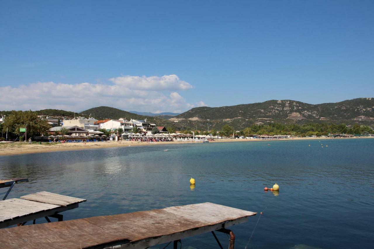 Litsa Villa Nea Iraklitsa Exteriör bild