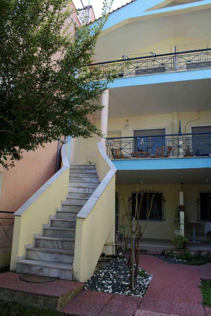 Litsa Villa Nea Iraklitsa Exteriör bild
