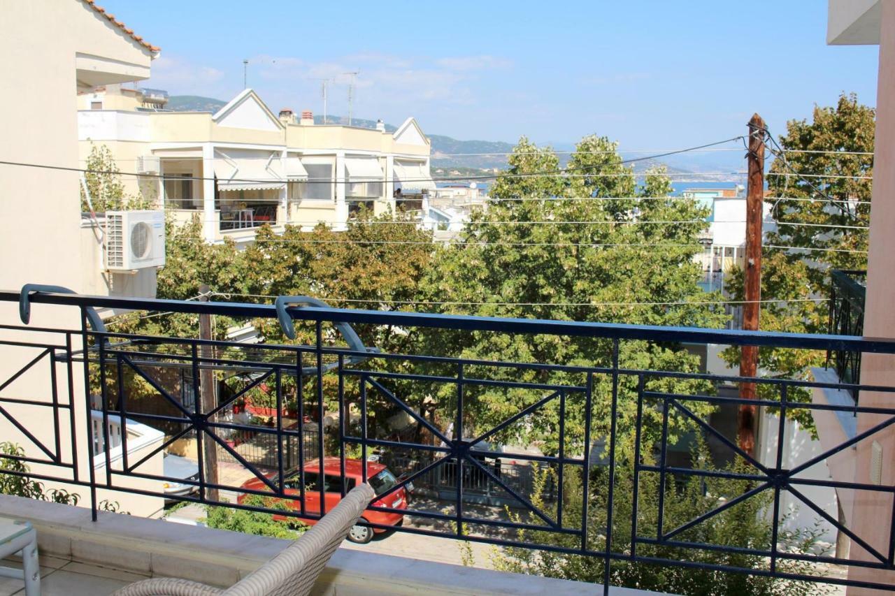 Litsa Villa Nea Iraklitsa Exteriör bild